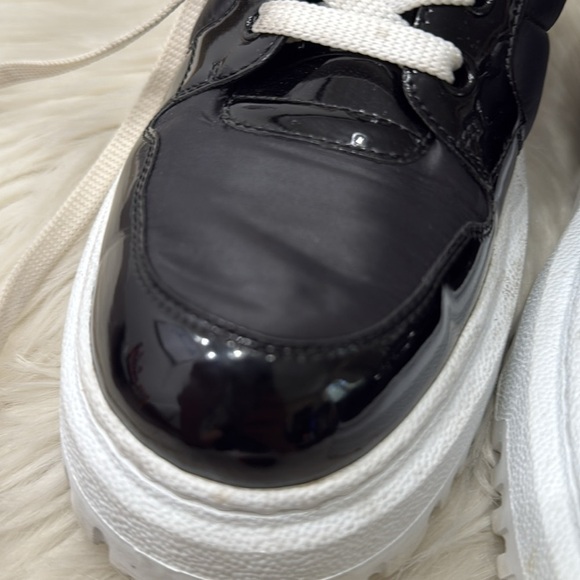 CHRISTIAN DIOR D Player High-Top Sneakers - Picture 10 of 15